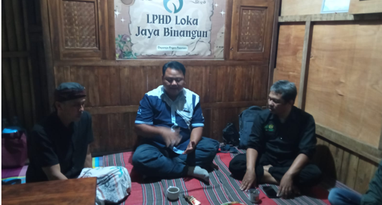 Image of FGD Kawasan Kehati Indrokilo: PT Tirta Investama Pasuruan Gandeng LPHD Dayurejo, Mahasiswa UNU Pasuruan Awali Pemetaan